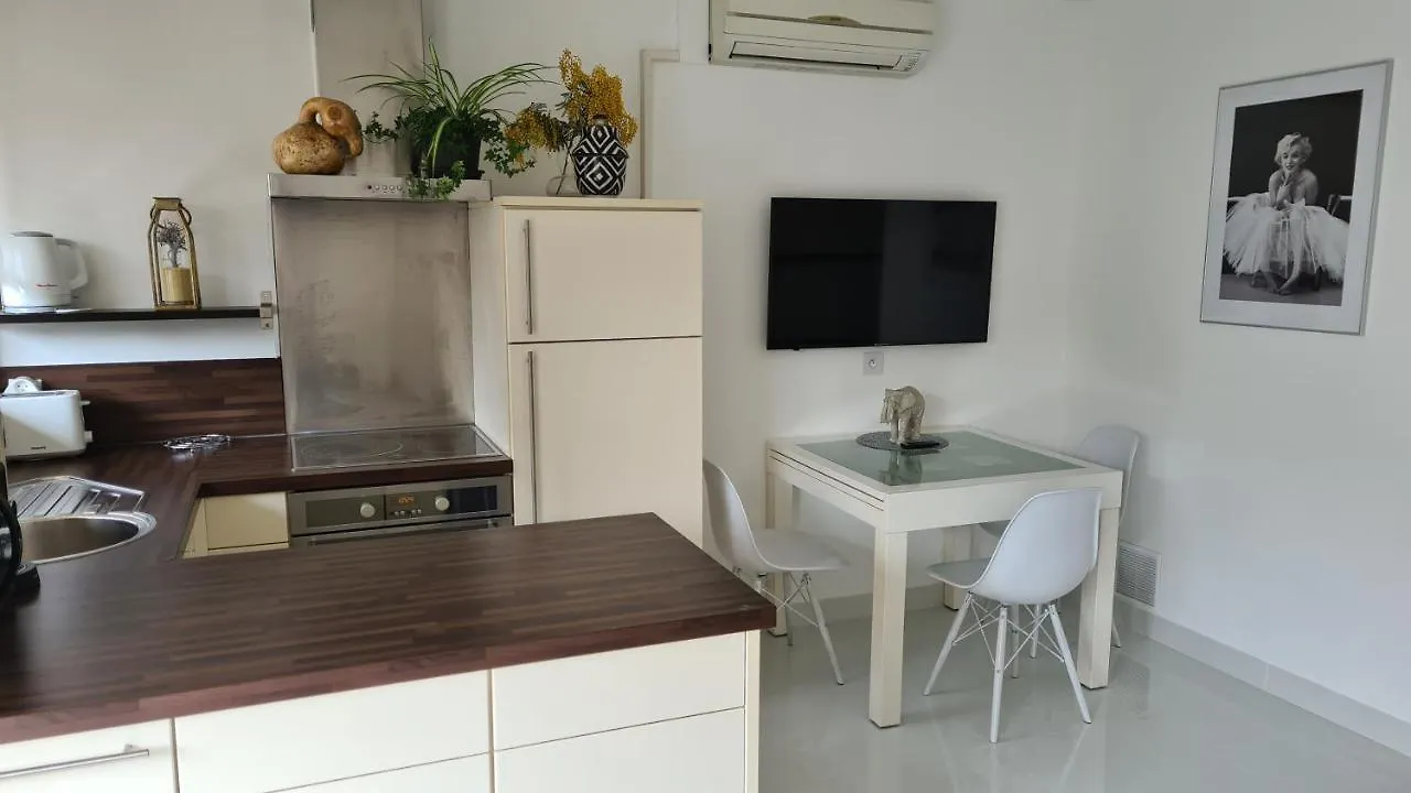 1 Mn Croisette Pres Martinez Appartement Cannes 0*,